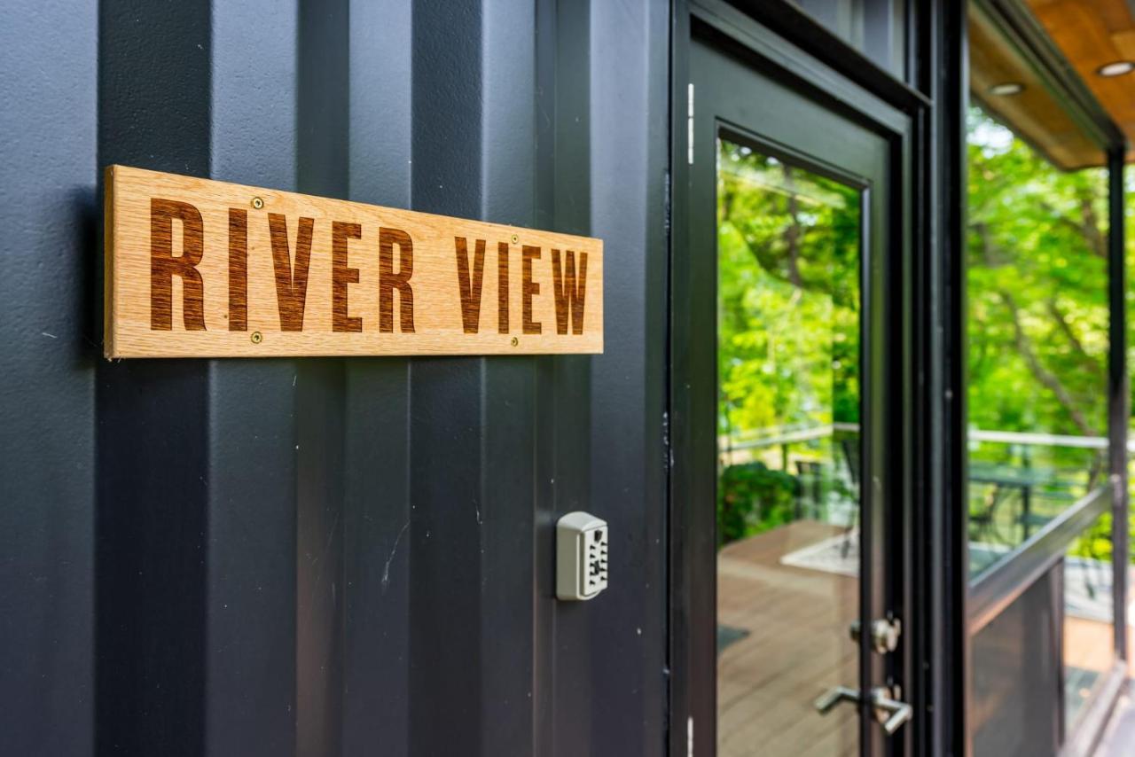Riverside Tiny Cabin W Hot Tub, Fire Pit, & Kayaks Rileyville Ngoại thất bức ảnh
